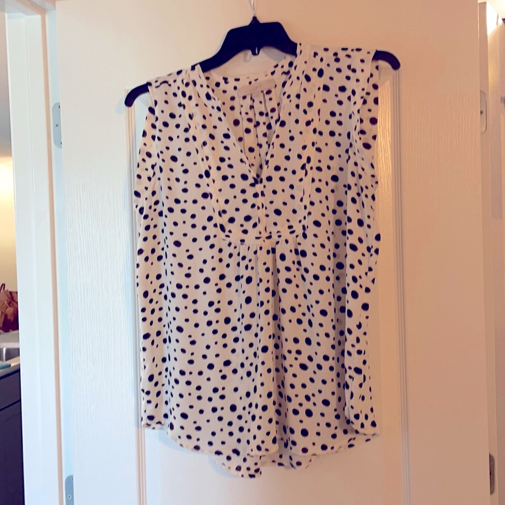 Loft back and white polka dot shirt.
